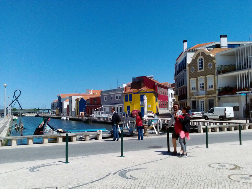 Aveiro
das portugiesische Venedig 
Schlüsselwörter: Portugal, Aveiro