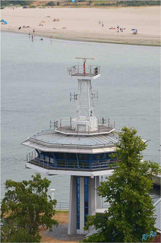 Travemünde - Lotsenturm
1992 wurde der Lotsenturm in Betrieb genommen
Schlüsselwörter: Travemünde