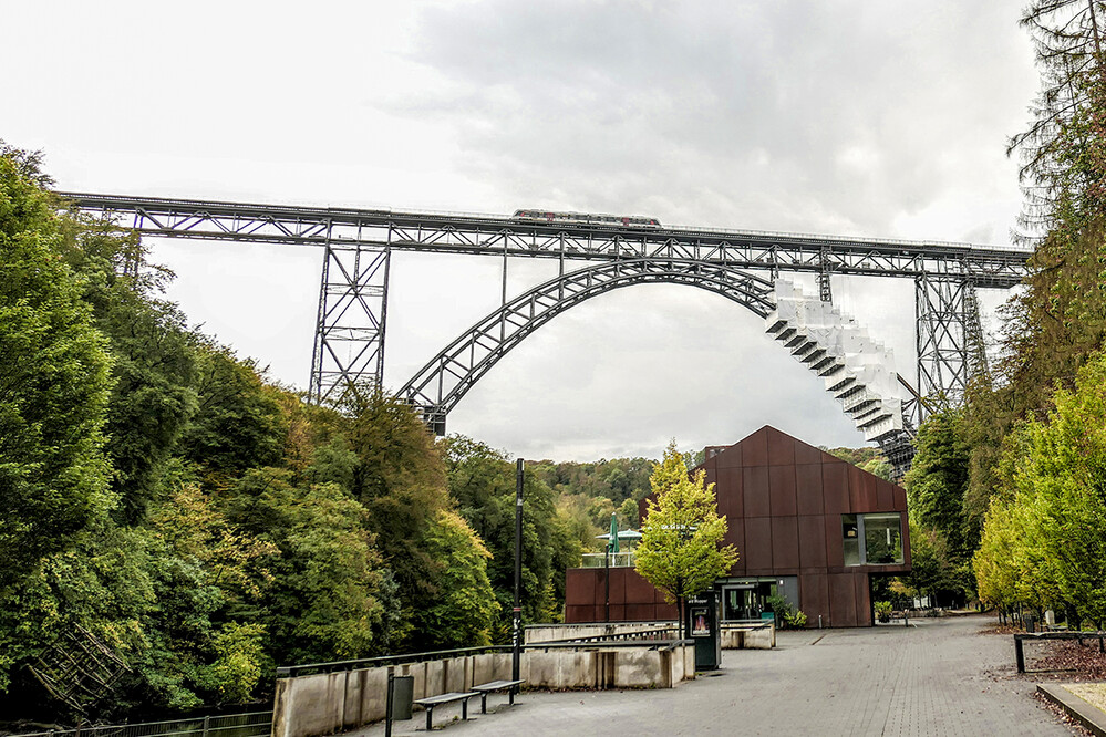 Brücken und Stege "Müngstner Brücke"
Manni
Schlüsselwörter: 2022