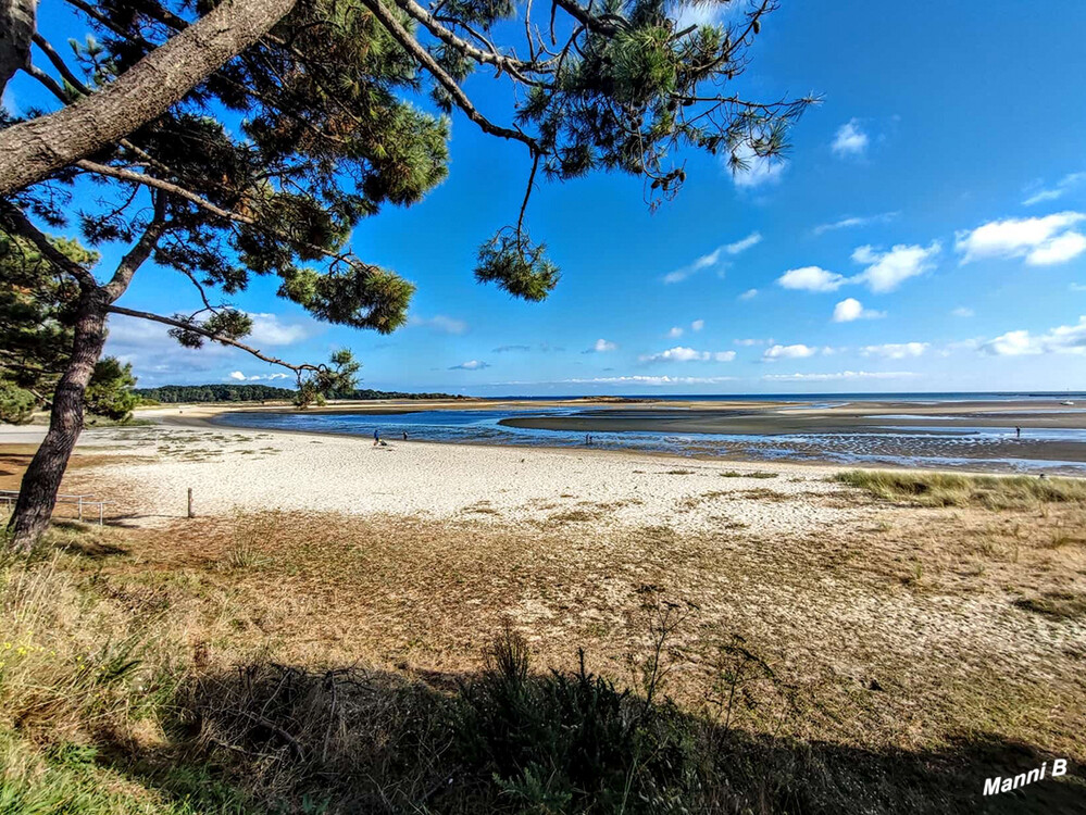 Carnac
Einer der Strände bei Ebbe
Schlüsselwörter: 2024