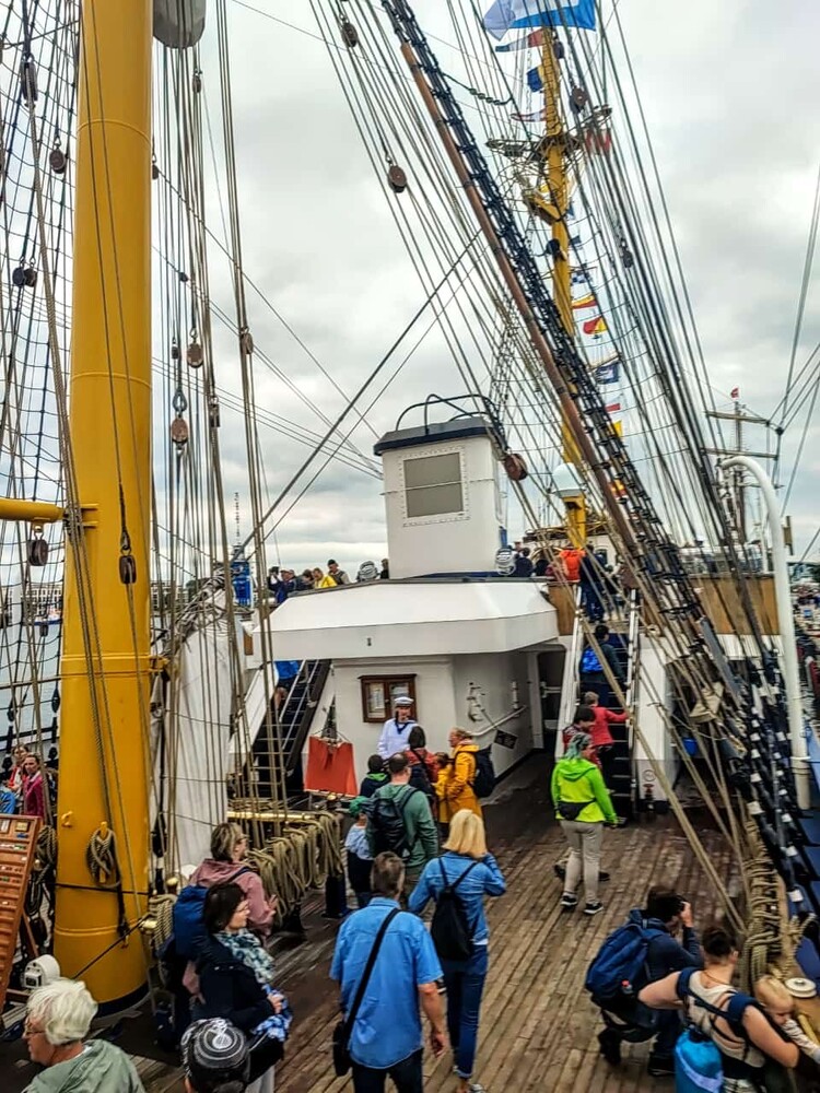 Warnemünde - Open Ship
Schlüsselwörter: 2024