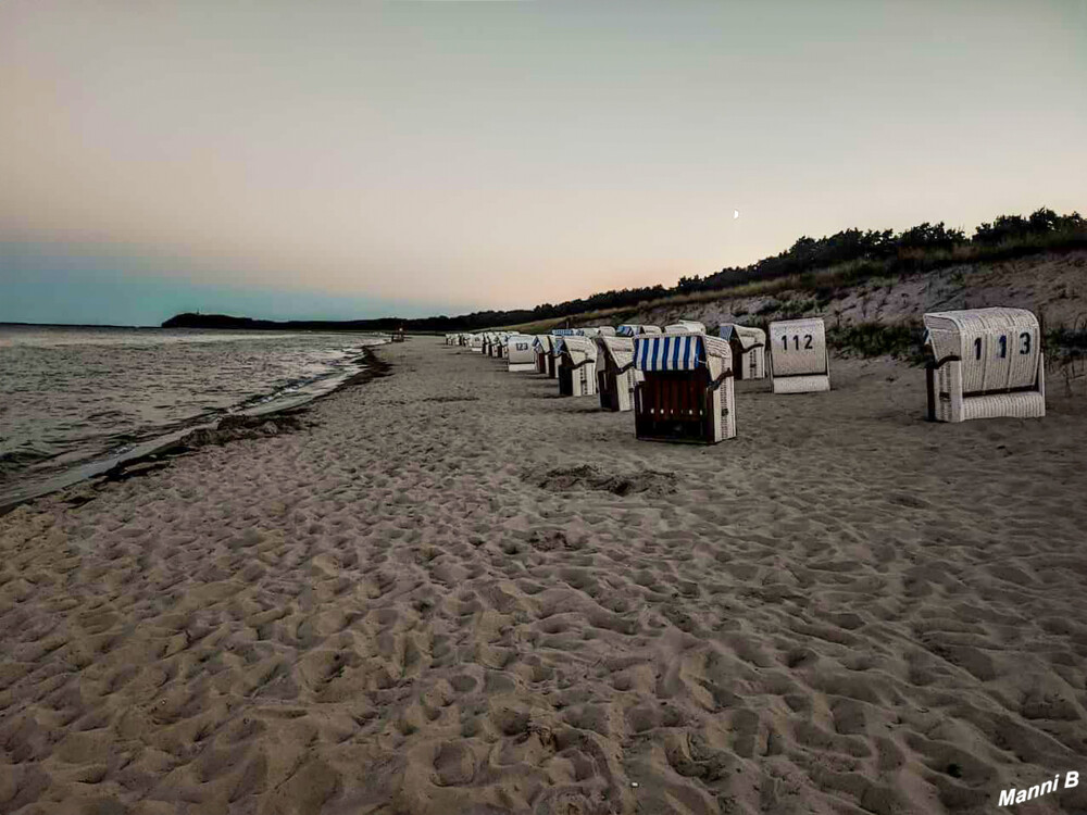 Abendsparziergang zum Strand
Schlüsselwörter: 2024