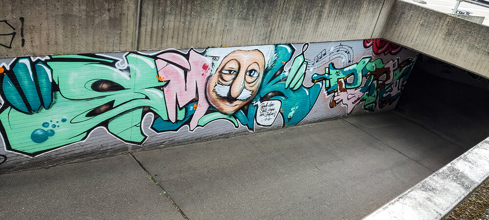 Graffiti "In Siegen"
Norbert
Schlüsselwörter: 2022