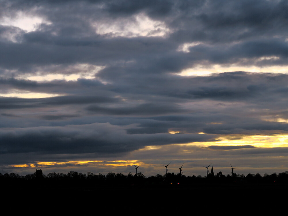 Dämmerungs,-Nachtaufnahme "Nach Sonnenuntergang"
Verena
Schlüsselwörter: 2023