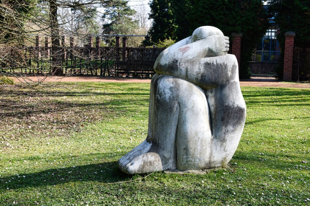 Fotowalk Düsseldorf Südpark "Skulptur"
Verena
Schlüsselwörter: 2025