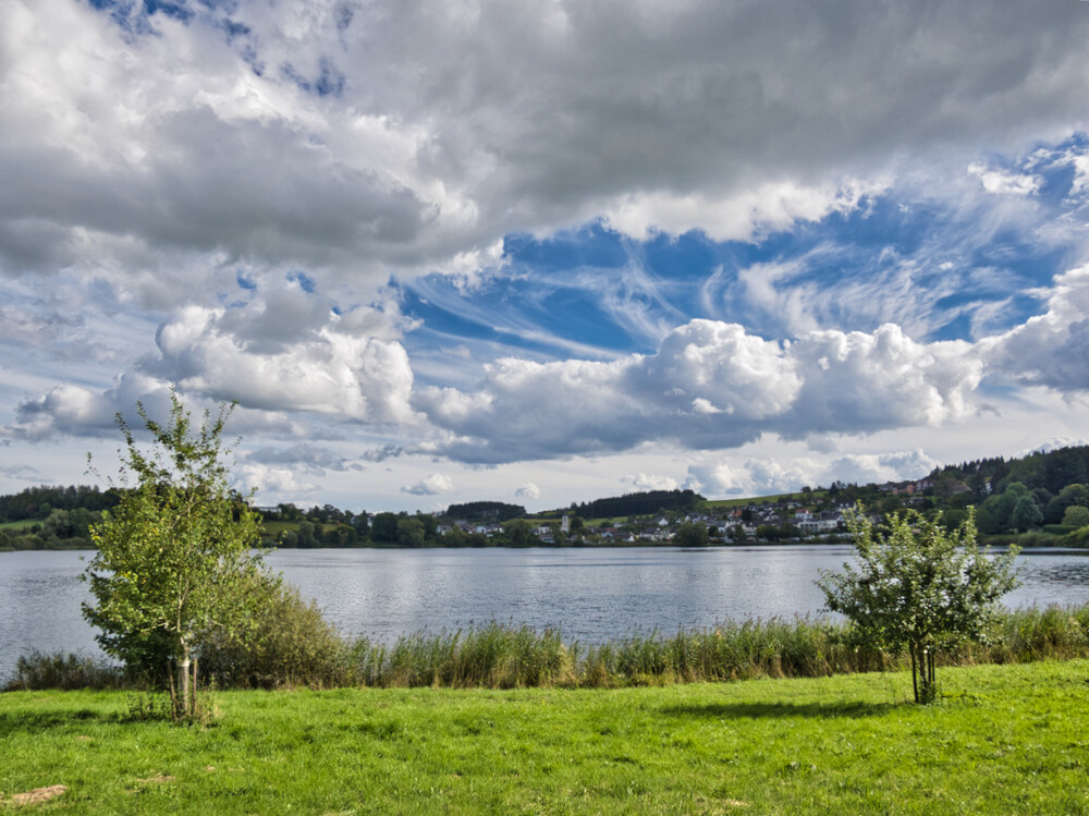 Rund um Bach, Fluss, Kanal und See "Schalkenmehrener Maar"
Gerd
Schlüsselwörter: 2024