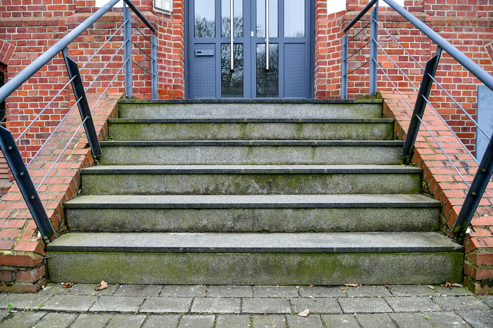 Treppen "Treppe ins Haus"
Roland
Schlüsselwörter: 2024