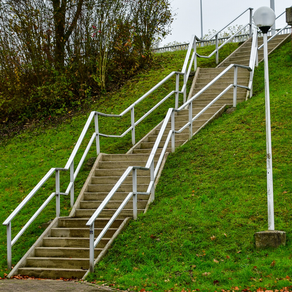 Treppen "Zickzack"
Roland
Schlüsselwörter: 2024