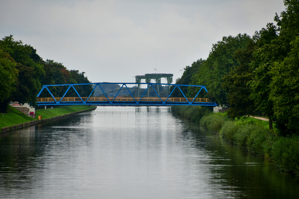 Rund um Bach, Fluss, Kanal und See "Wesel-Datteln Kanal"
Roland
Schlüsselwörter: 2024